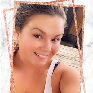 Meet your Posher, Katelyn